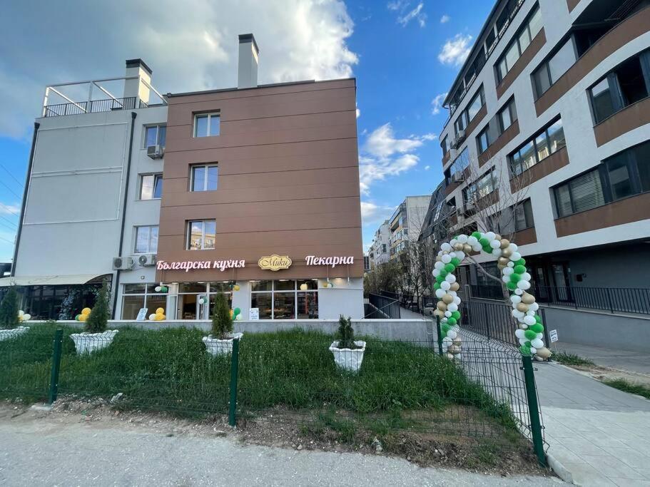 Hidden Treasure Apartment Varna Exterior photo